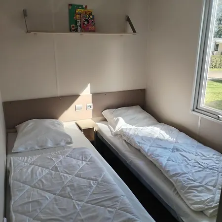 Mobil-home 6 Personnes Avec Tv Et Clim N' B025 * Boofzheim